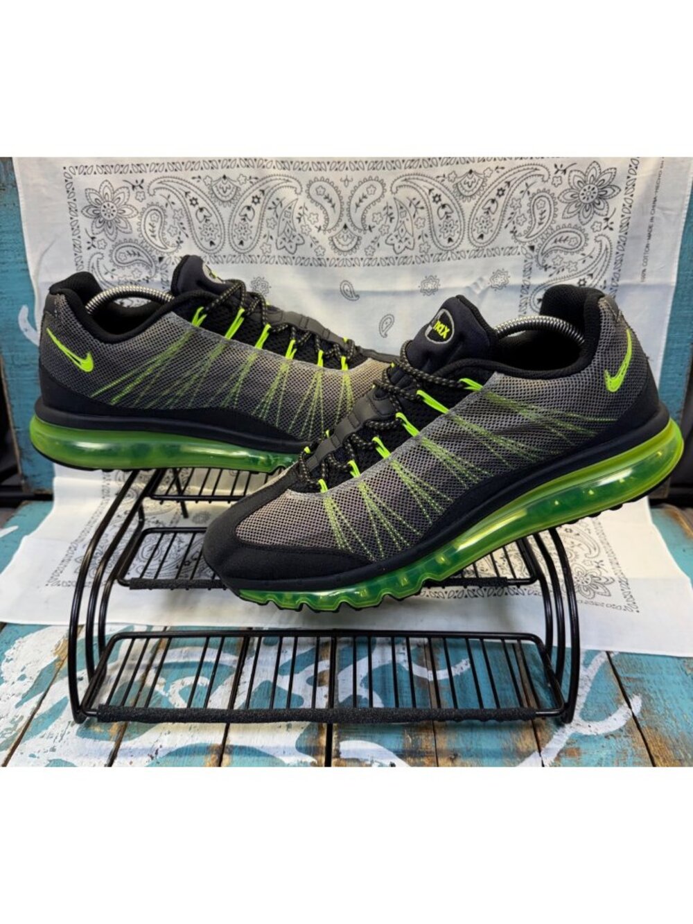 Nike Air Max 95 Dynamic Flywire Neon Shoes Mens Size 11.5 Black/Green 554715-030